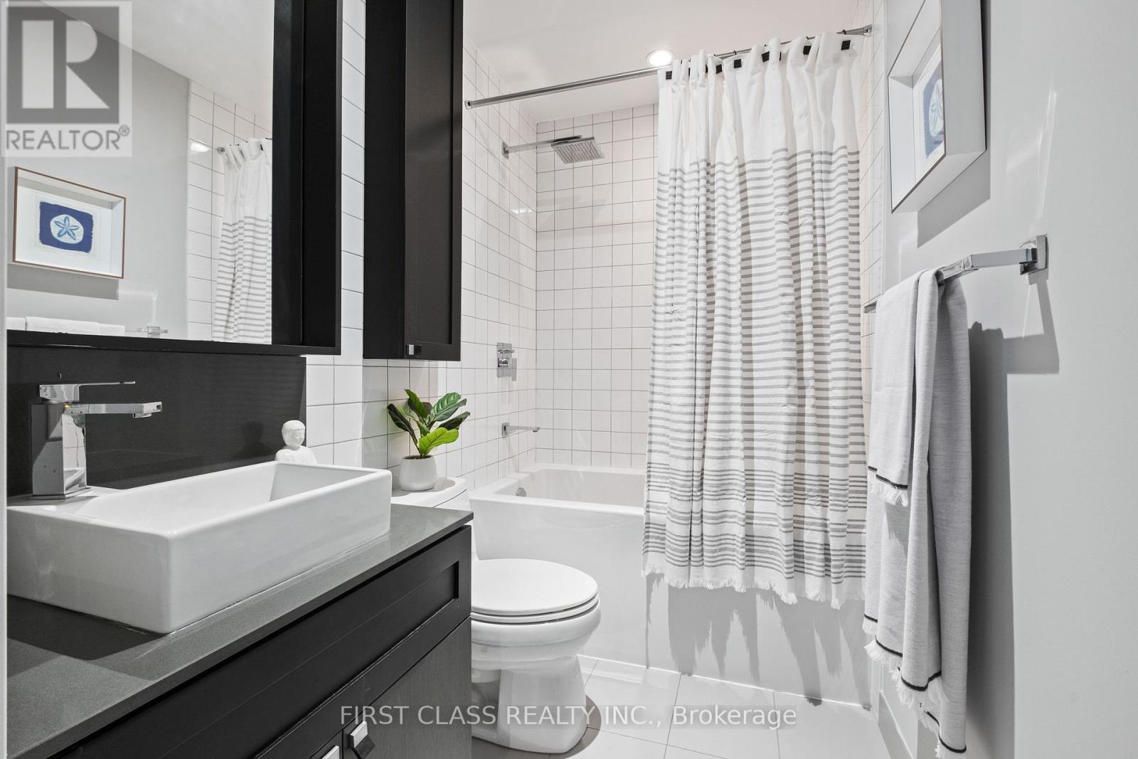 413 - 783 Bathurst Street, Toronto, Ontario  M5S 0A8 - Photo 7 - C12366828