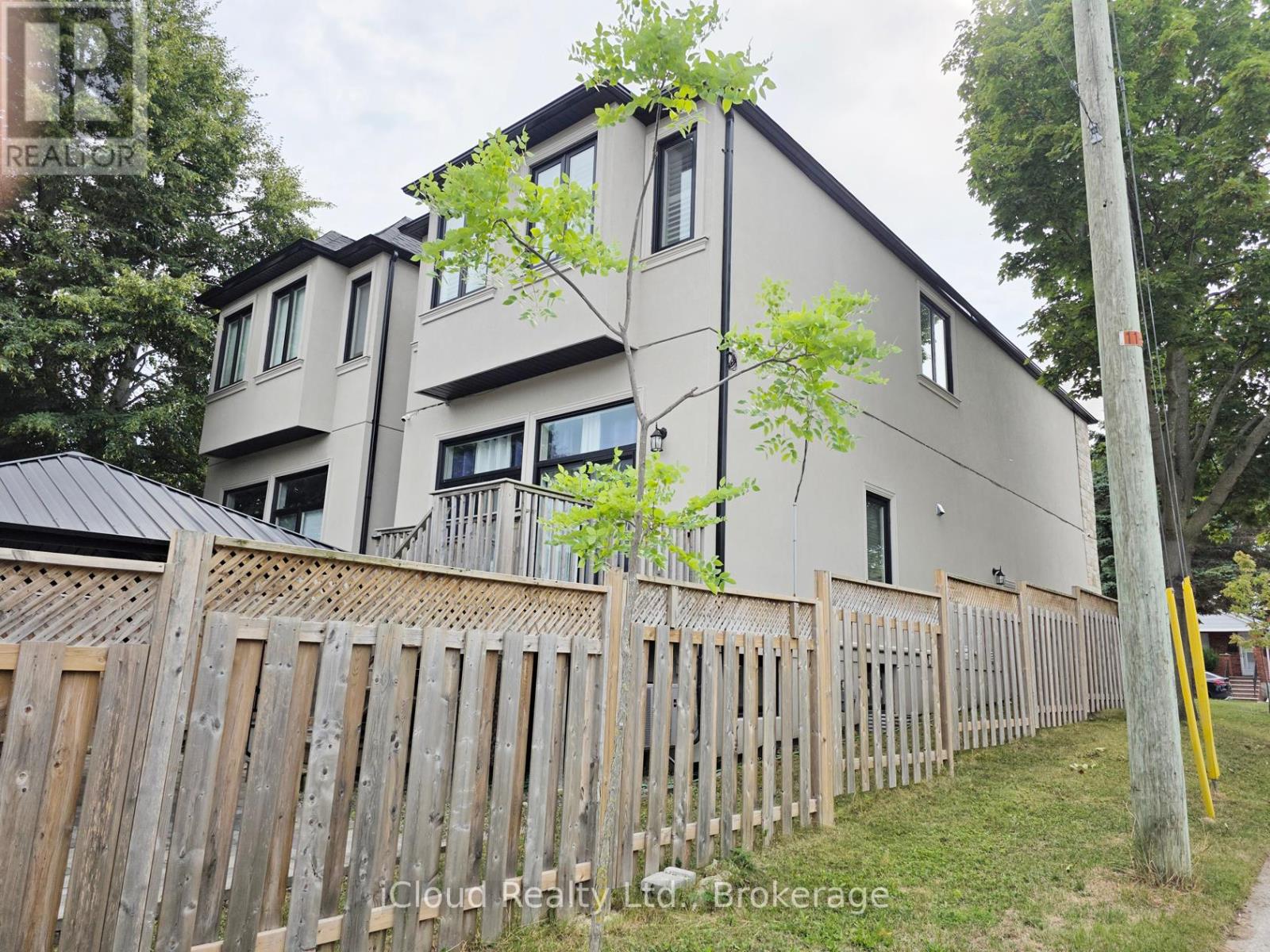 99a Leyton Avenue, Toronto (Oakridge), Ontario  M1L 3T9 - Photo 36 - E12366823
