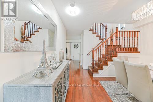 46 Lloydminster Avenue, Ajax (Central East), Ontario  L1Z 0N8 - Photo 6 - E12366861