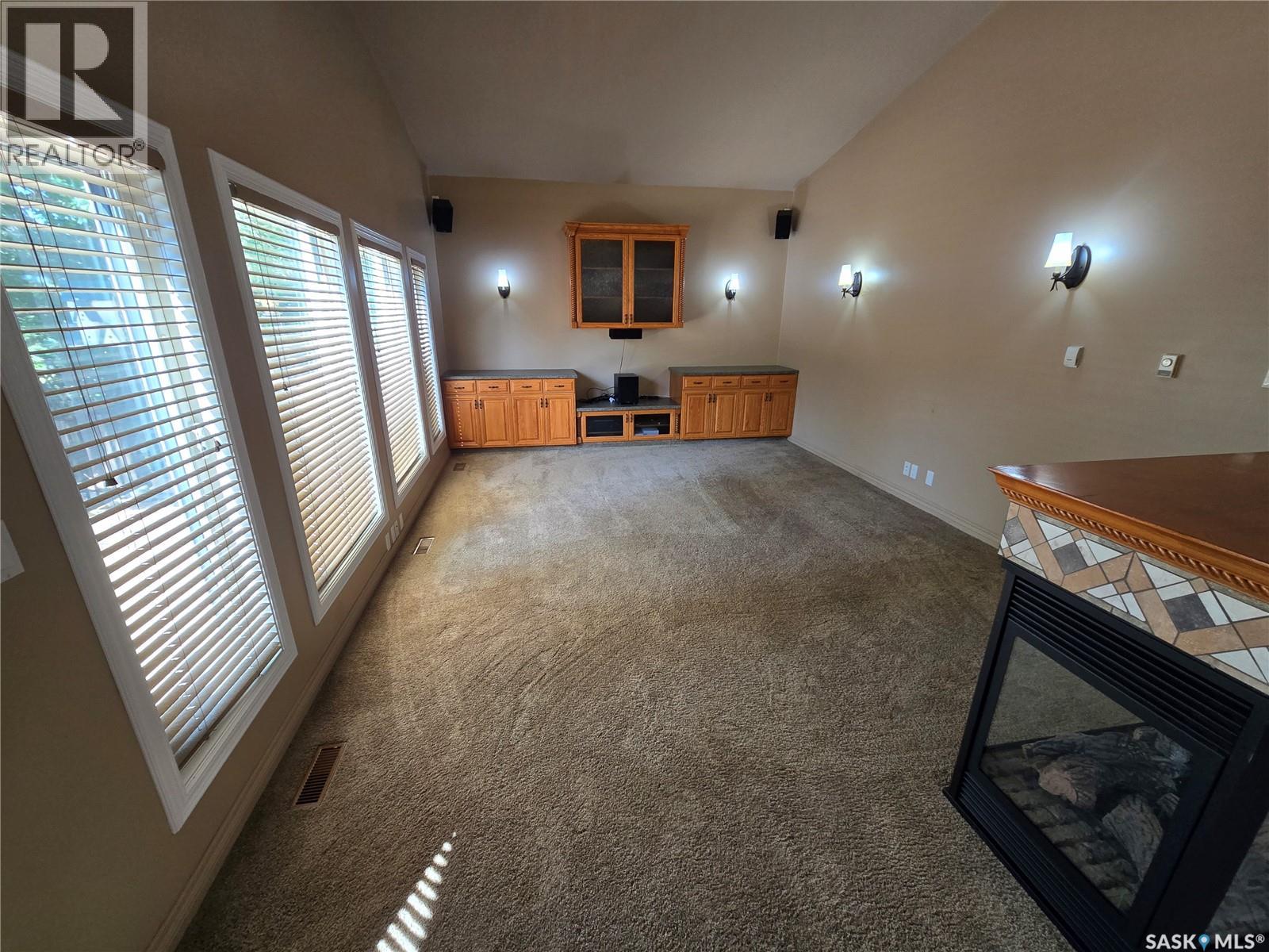 605 Elgin Street, Weyburn, Saskatchewan  S4H 0B9 - Photo 13 - SK016779