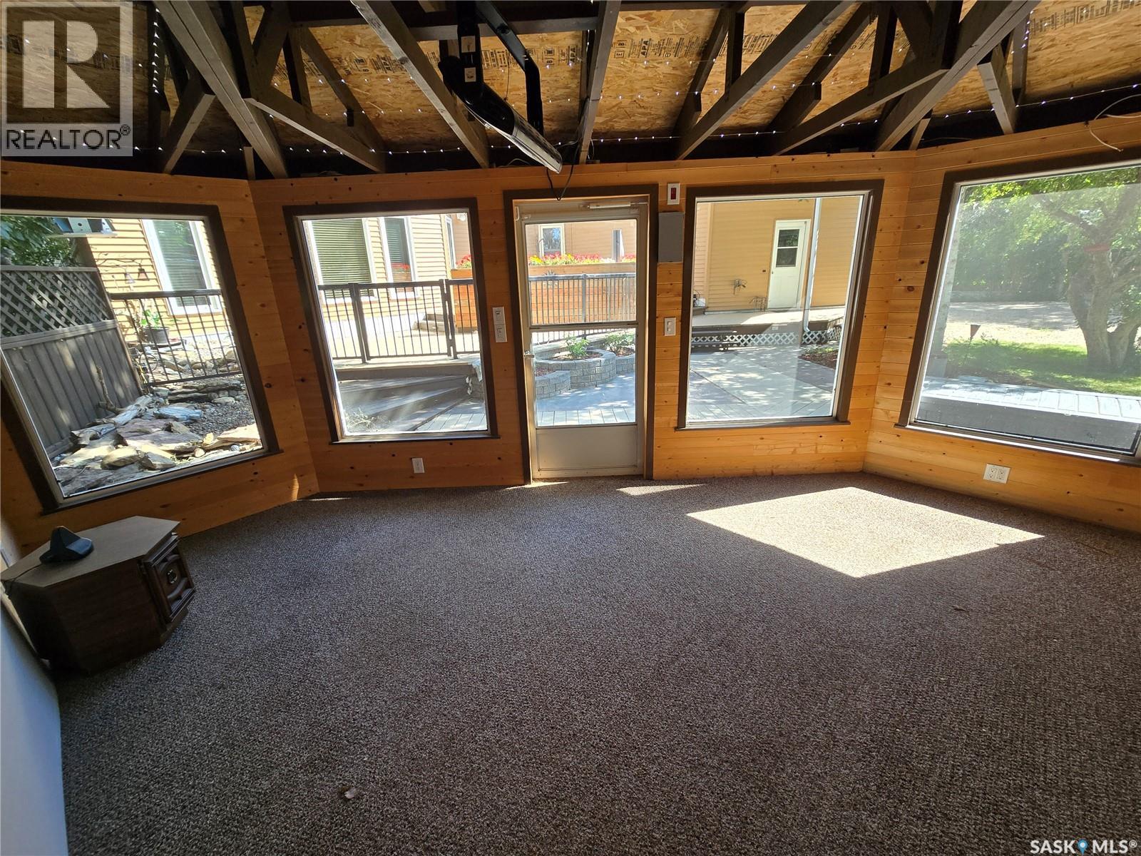 605 Elgin Street, Weyburn, Saskatchewan  S4H 0B9 - Photo 46 - SK016779