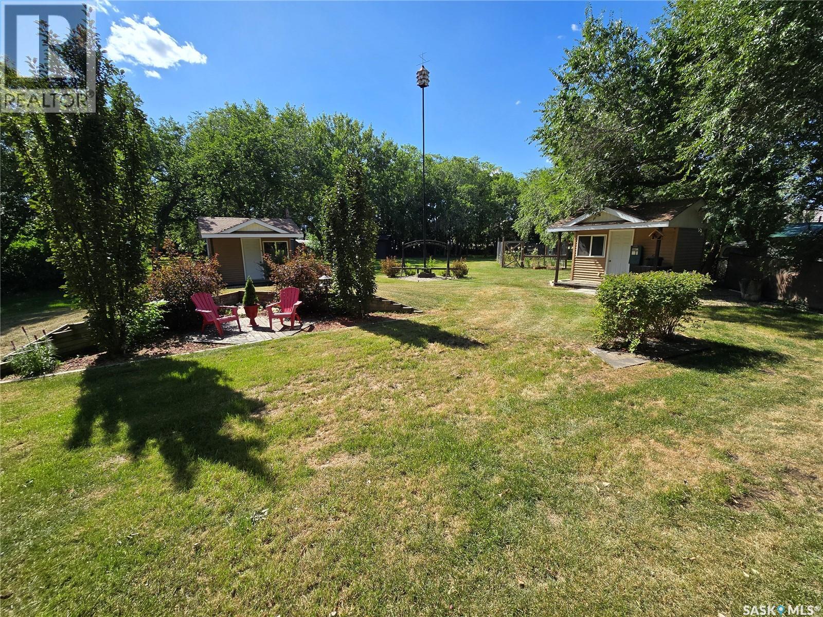 605 Elgin Street, Weyburn, Saskatchewan  S4H 0B9 - Photo 47 - SK016779