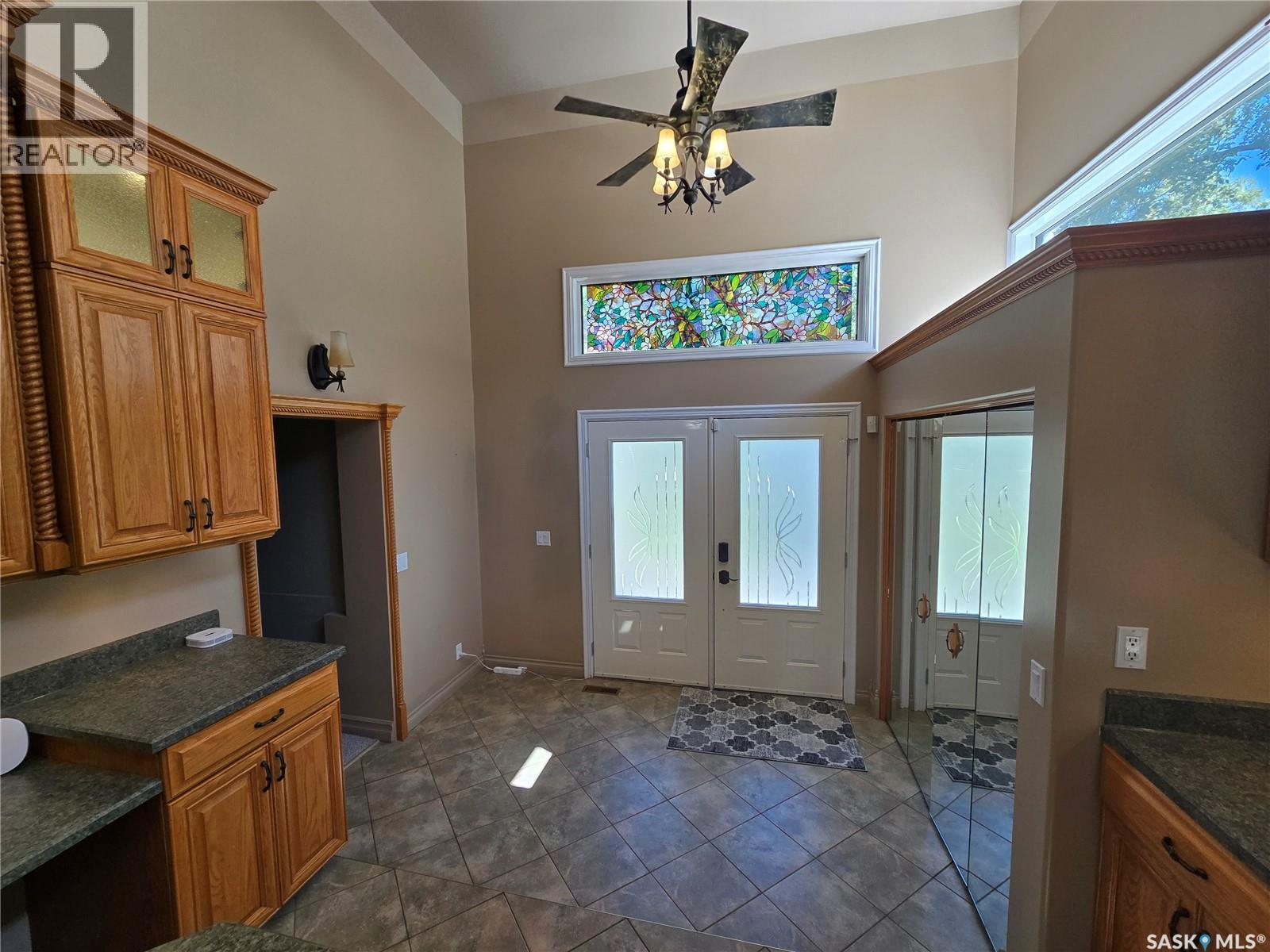 605 Elgin Street, Weyburn, Saskatchewan  S4H 0B9 - Photo 5 - SK016779