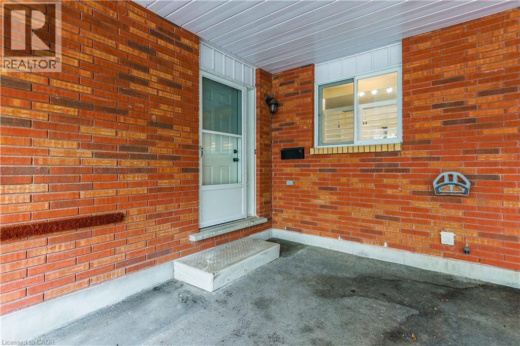 1030 Colborne Street E Unit# 20, Brantford, Ontario  N3S 3T6 - Photo 4 - 40763991