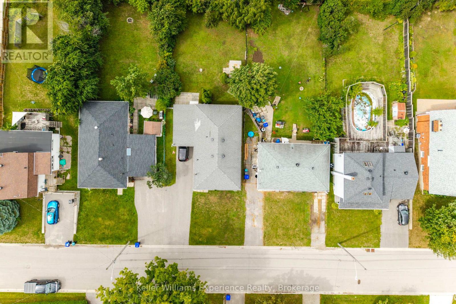 262 Ruby Street, Midland, Ontario L4R 2L4 - Photo 3 - S12366877