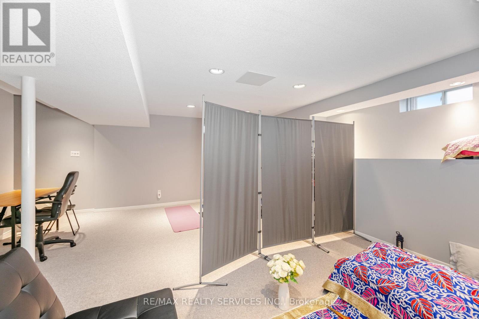 27 Rain Lily Lane, Brampton, Ontario  L6R 1S4 - Photo 33 - W12366802