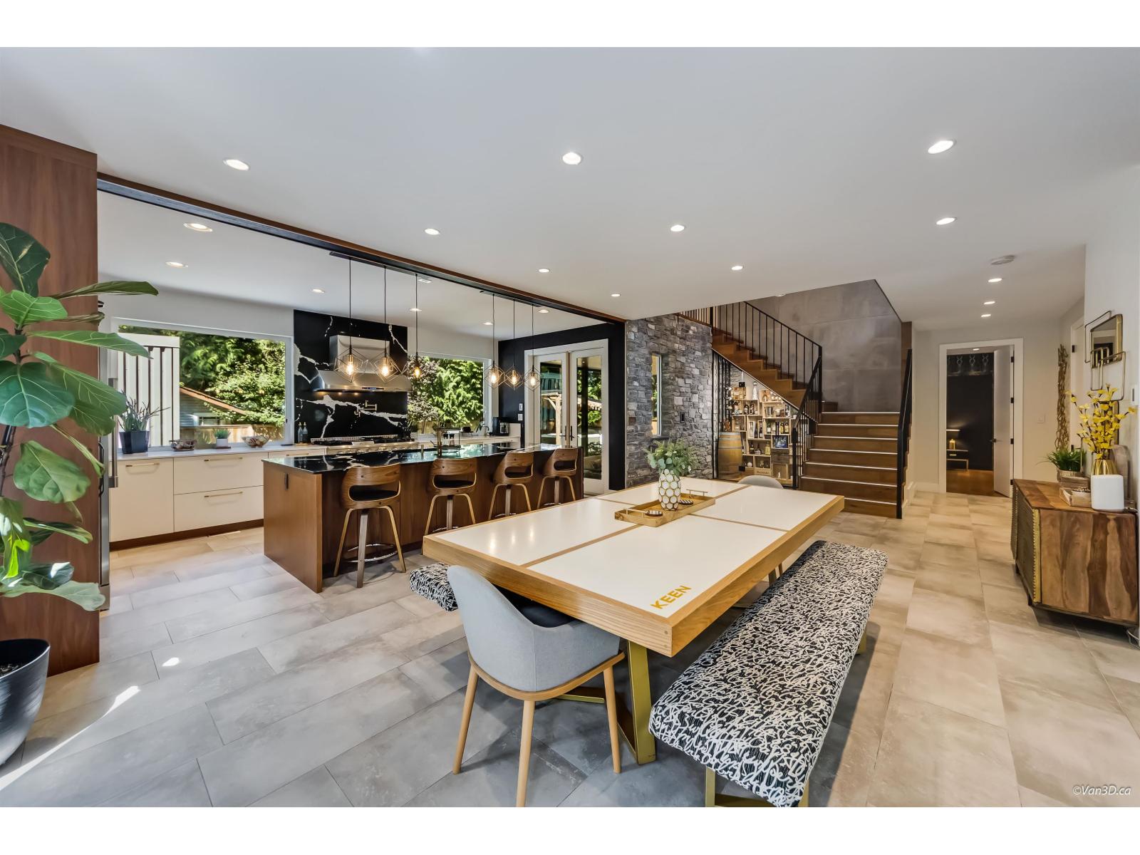 19889 42A AVENUE, langley, British Columbia