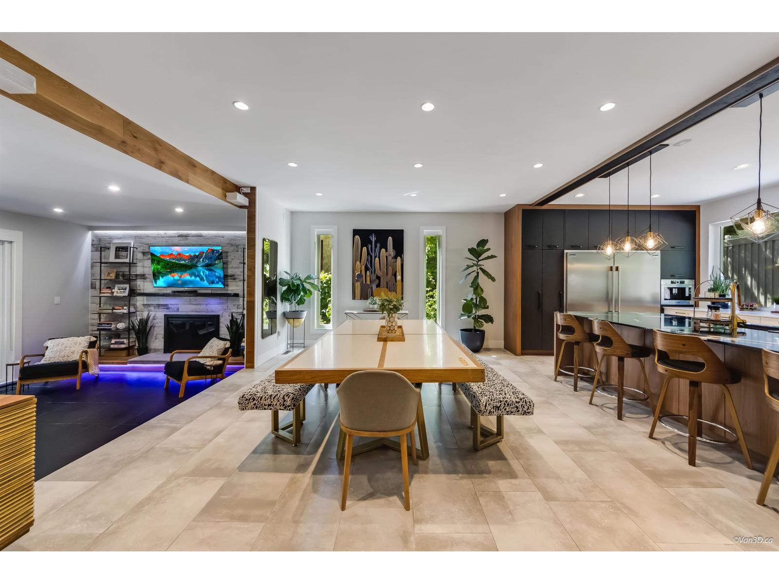 19889 42a Avenue, Langley, British Columbia  V3A 6A4 - Photo 3 - R3040621