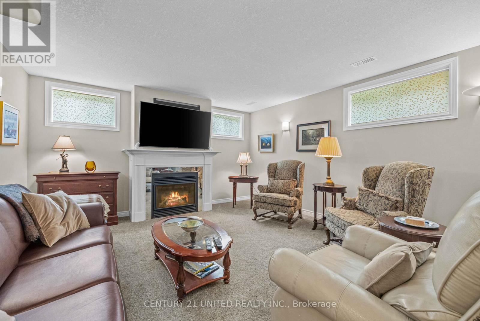 160 - 301 Carnegie Avenue, Peterborough, Ontario  K9L 0E9 - Photo 20 - X12366899