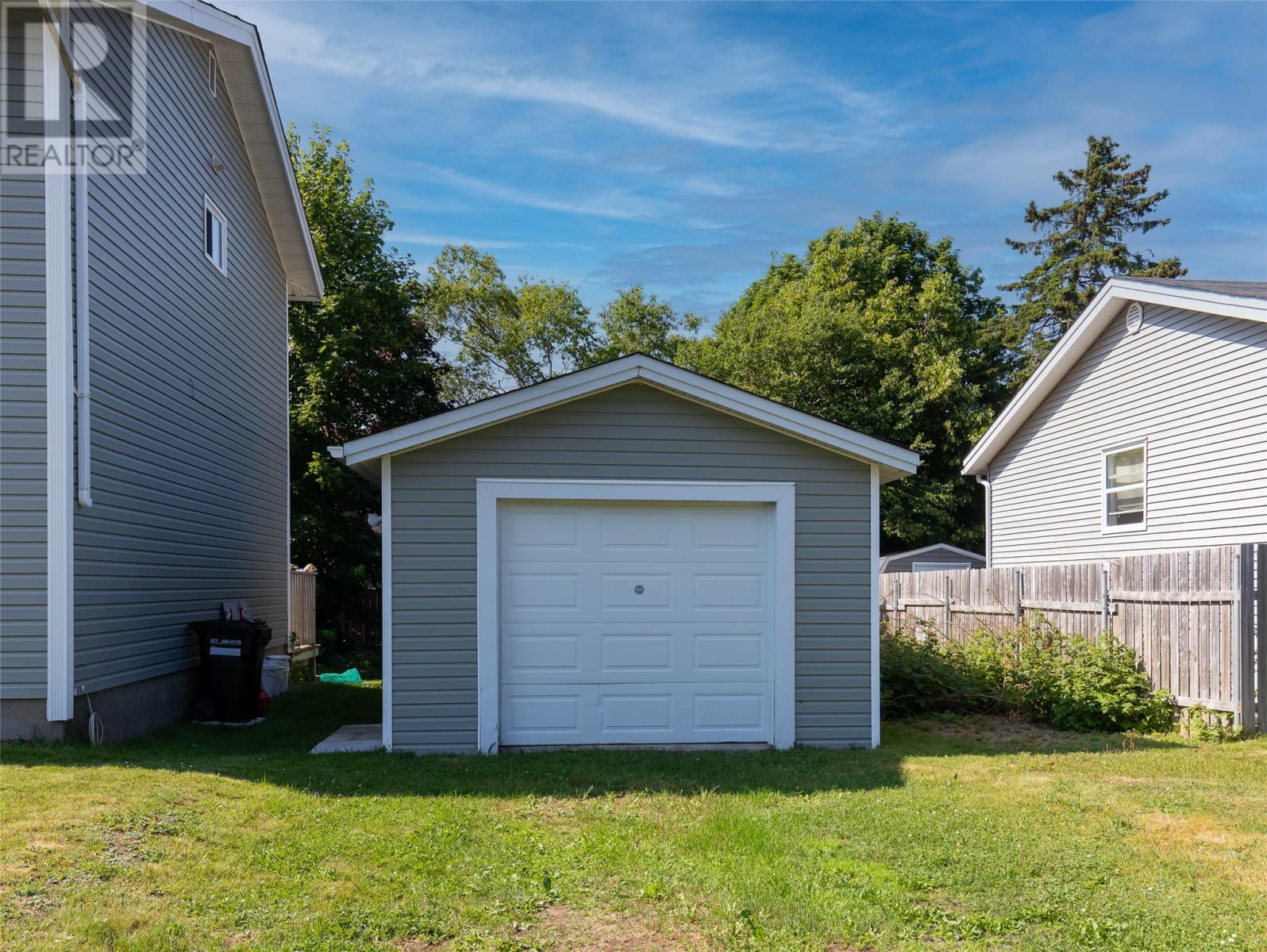 Property at 42 Waterford Heights N image 2