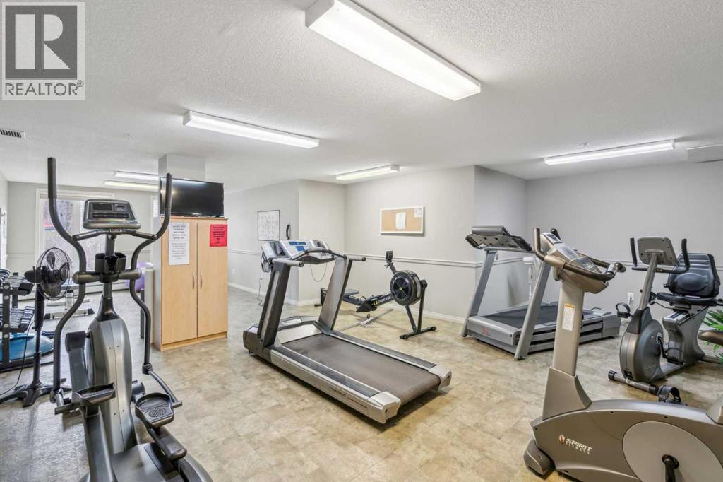 108, 15 Everstone Drive Sw, Calgary, Alberta  T2Y 5B5 - Photo 40 - A2251963
