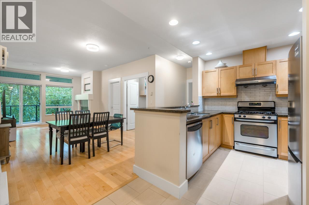 312 6328 Larkin Drive, Vancouver, British Columbia  V6T 2K2 - Photo 1 - R3040907