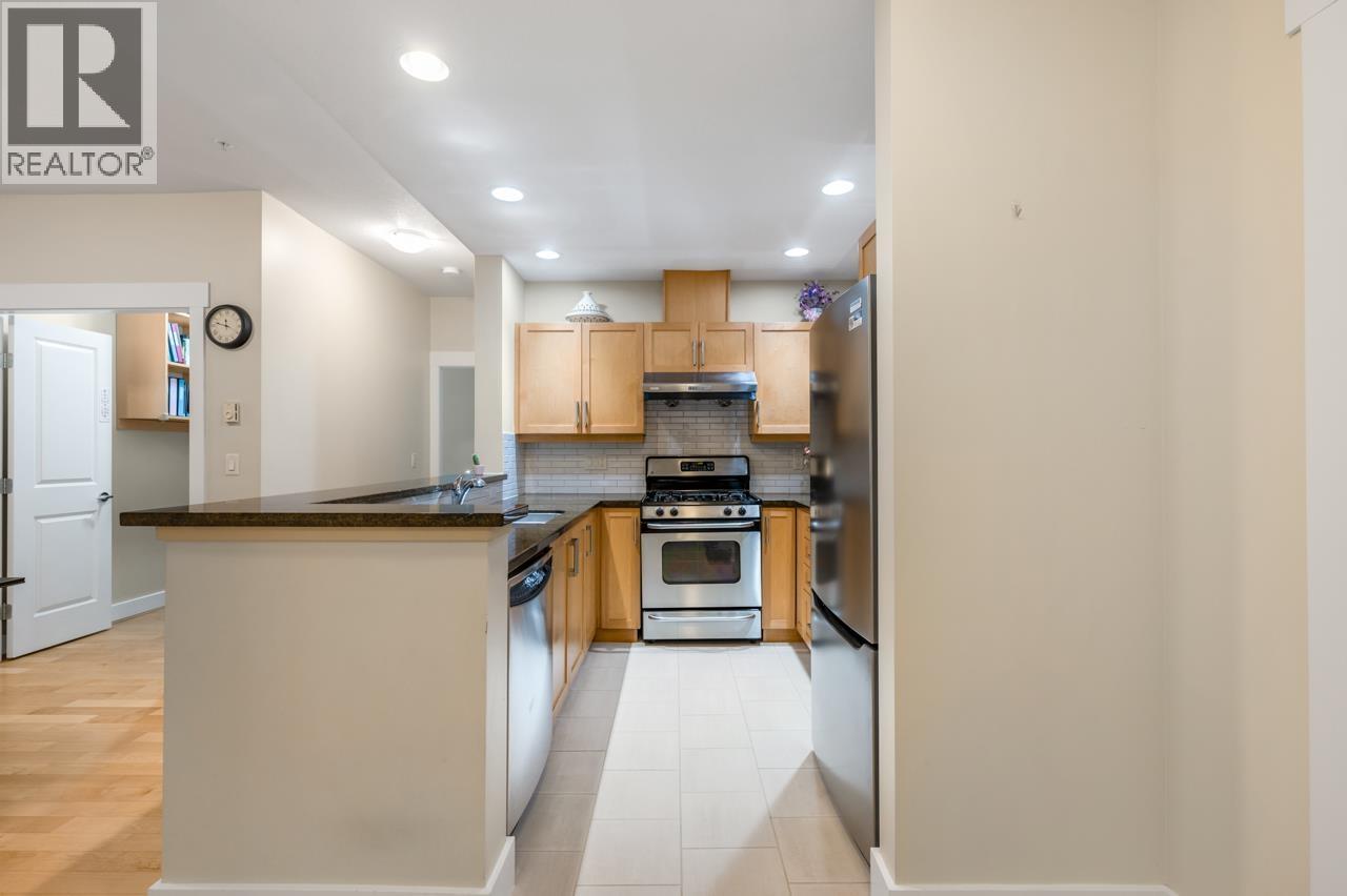 312 6328 Larkin Drive, Vancouver, British Columbia  V6T 2K2 - Photo 8 - R3040907