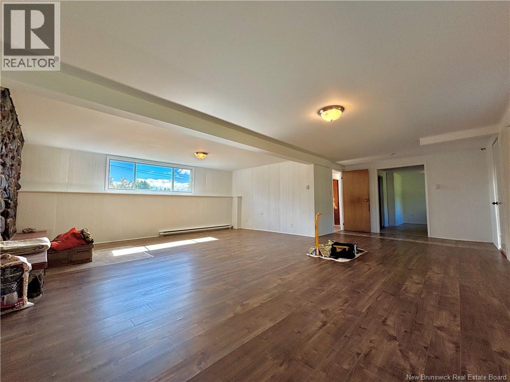 1185 Bryar, Beresford, New Brunswick  E8K 1B2 - Photo 25 - NB125583