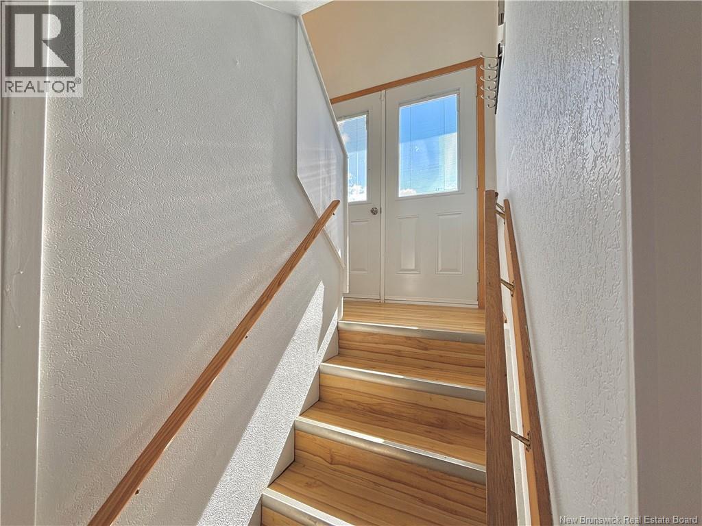 1185 Bryar, Beresford, New Brunswick  E8K 1B2 - Photo 23 - NB125583