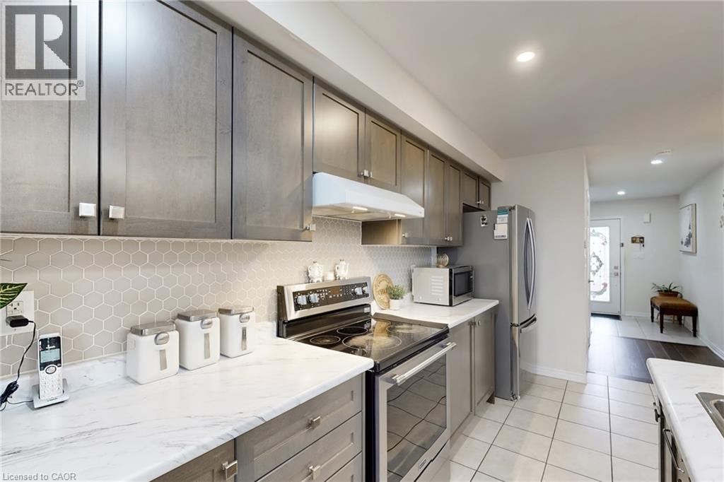 174 Maclachlan Avenue, Caledonia, Ontario  N3W 0E1 - Photo 14 - 40763971