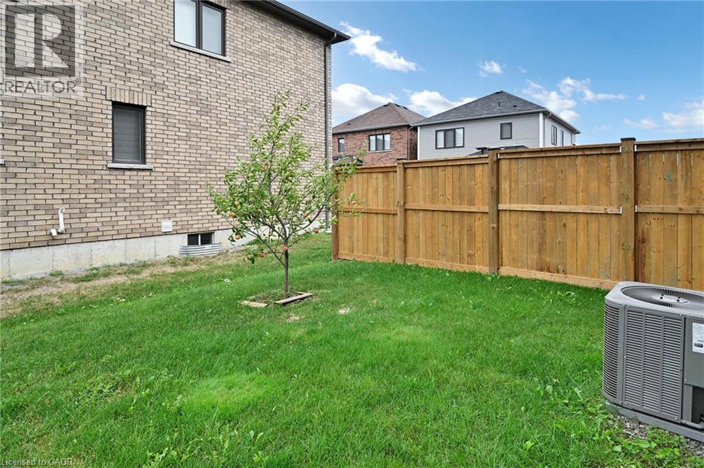 174 Maclachlan Avenue, Caledonia, Ontario  N3W 0E1 - Photo 43 - 40763971