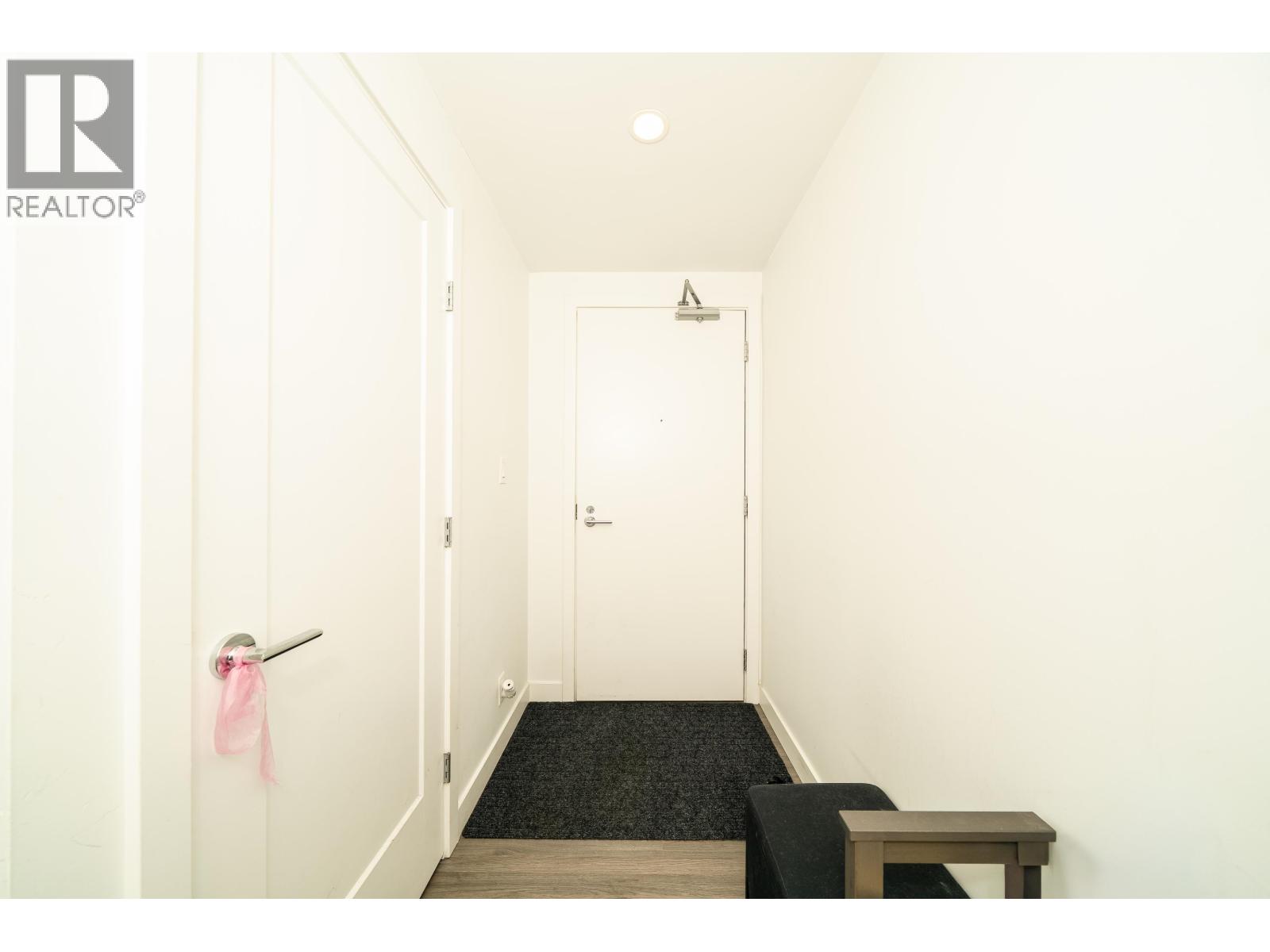 1702 2311 Beta Avenue, Burnaby, British Columbia  V5C 0M1 - Photo 2 - R3039764