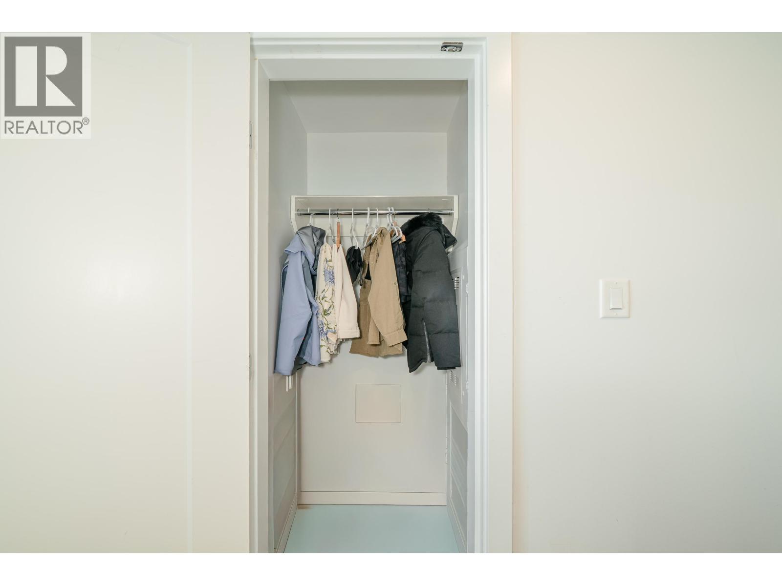 1702 2311 Beta Avenue, Burnaby, British Columbia  V5C 0M1 - Photo 5 - R3039764