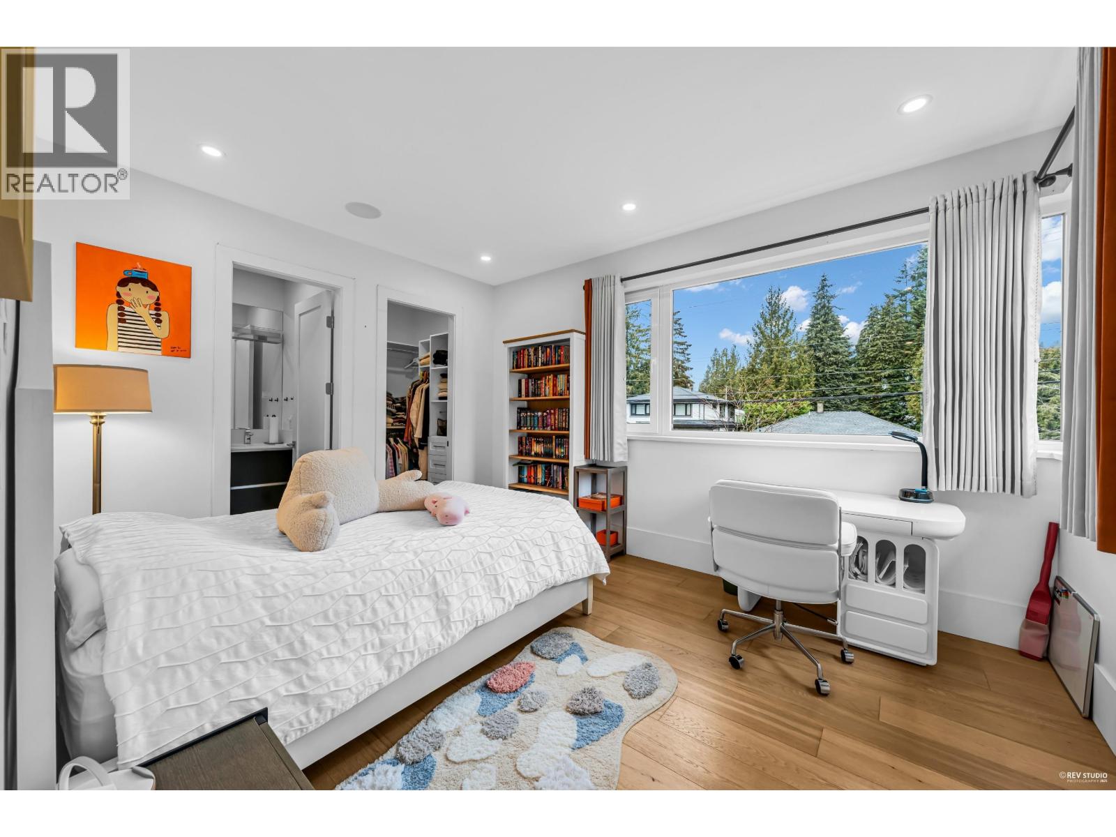 1075 Belvedere Drive, North Vancouver, British Columbia  V7R 2C6 - Photo 22 - R3040935