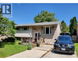 40 Thornhill Crescent, Chatham, Ca