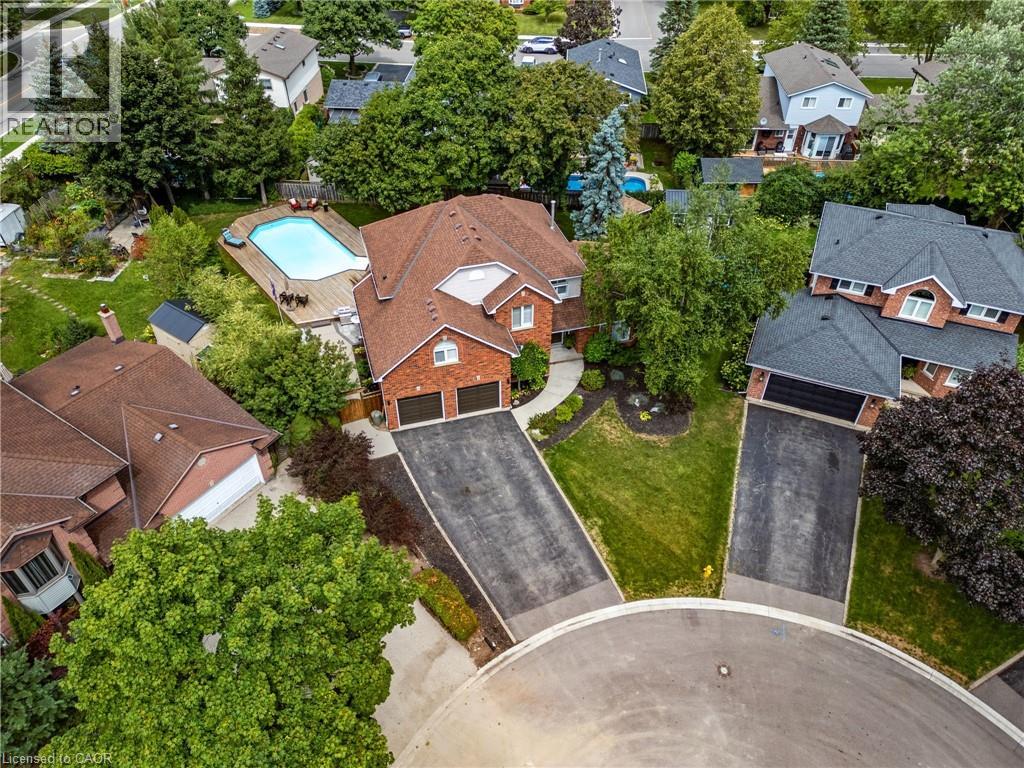 17 Kintyre Court, Caledonia, Ontario  N3W 1G8 - Photo 2 - 40756095
