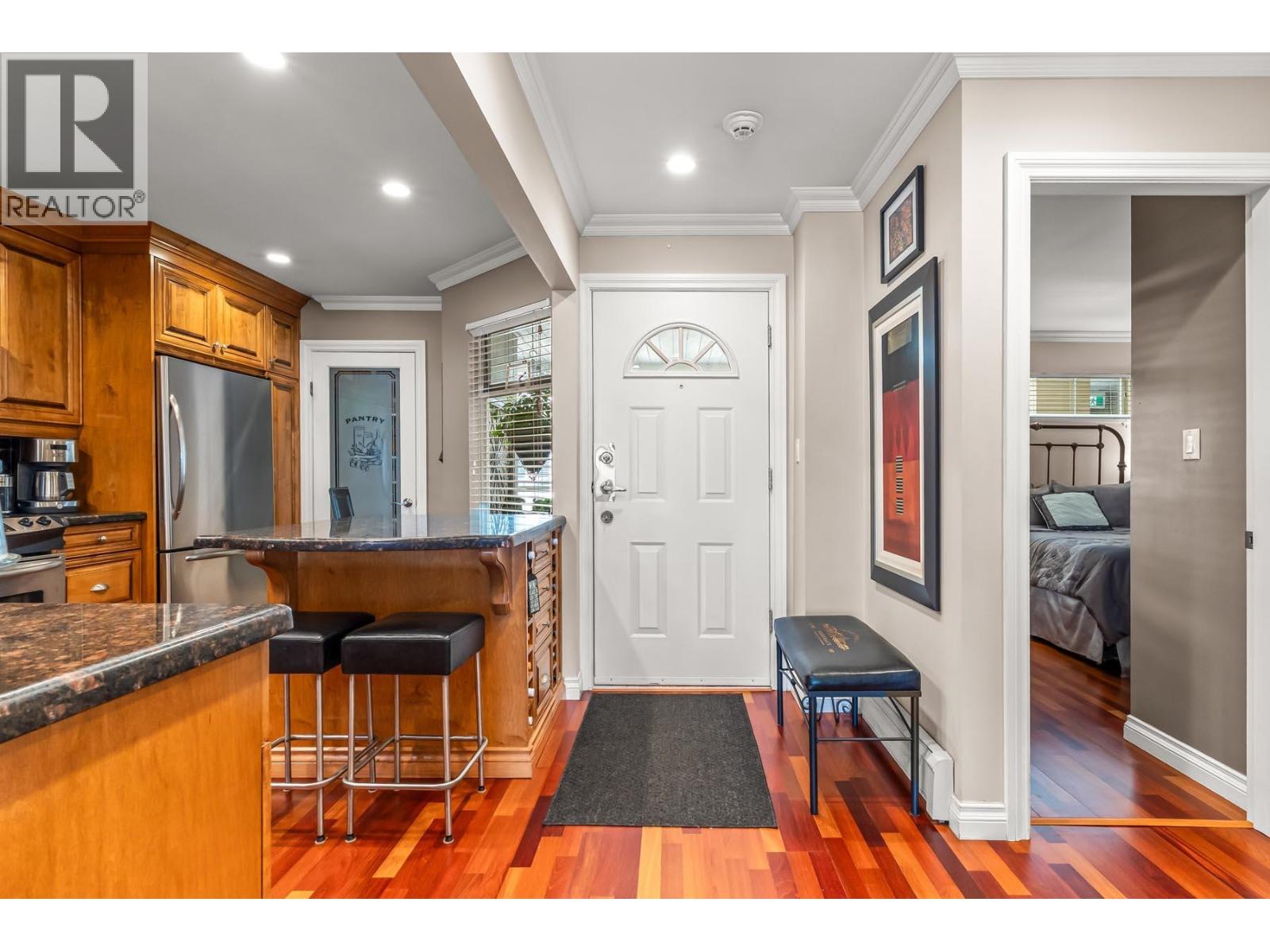 408 12 K De K Court, New Westminster, British Columbia  V3M 6C5 - Photo 11 - R3040693