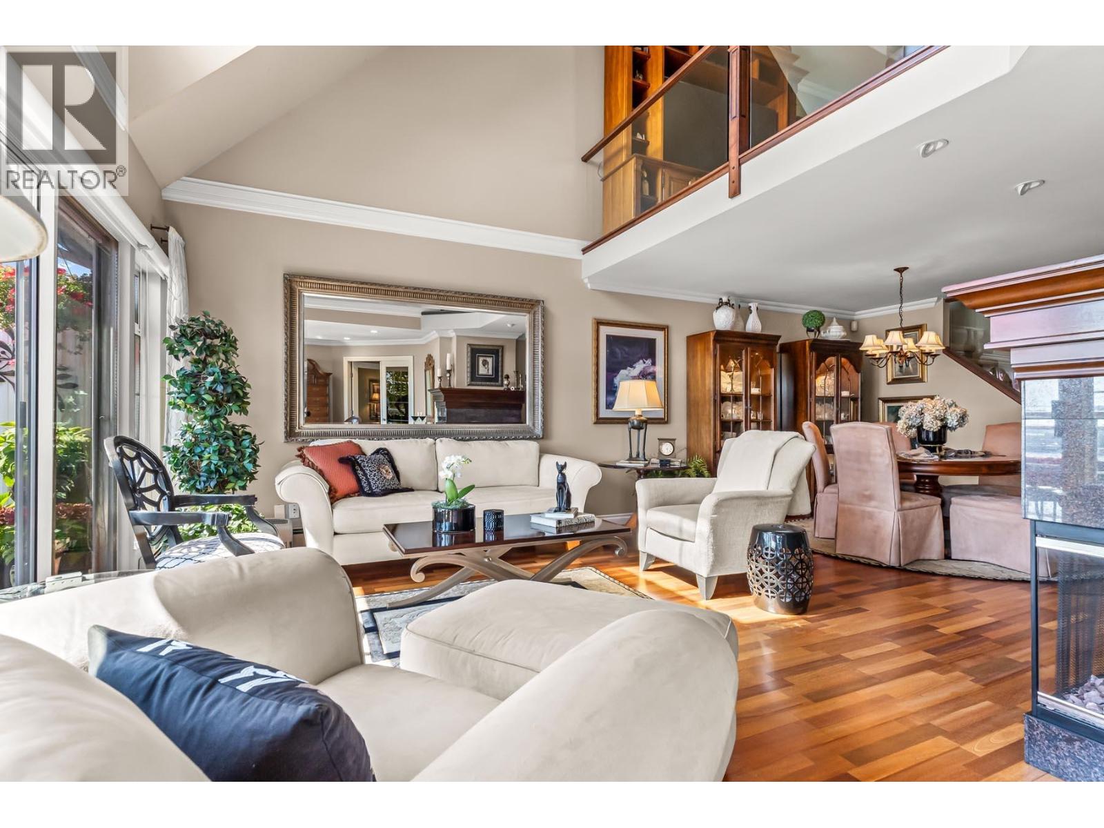 408 12 K De K Court, New Westminster, British Columbia  V3M 6C5 - Photo 4 - R3040693