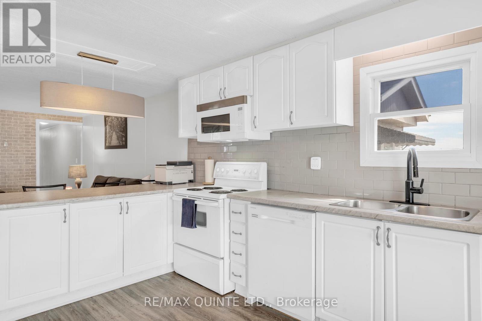 44 - 311 Dundas Street, Quinte West (Trenton Ward), Ontario  K8V 1M1 - Photo 7 - X12366979