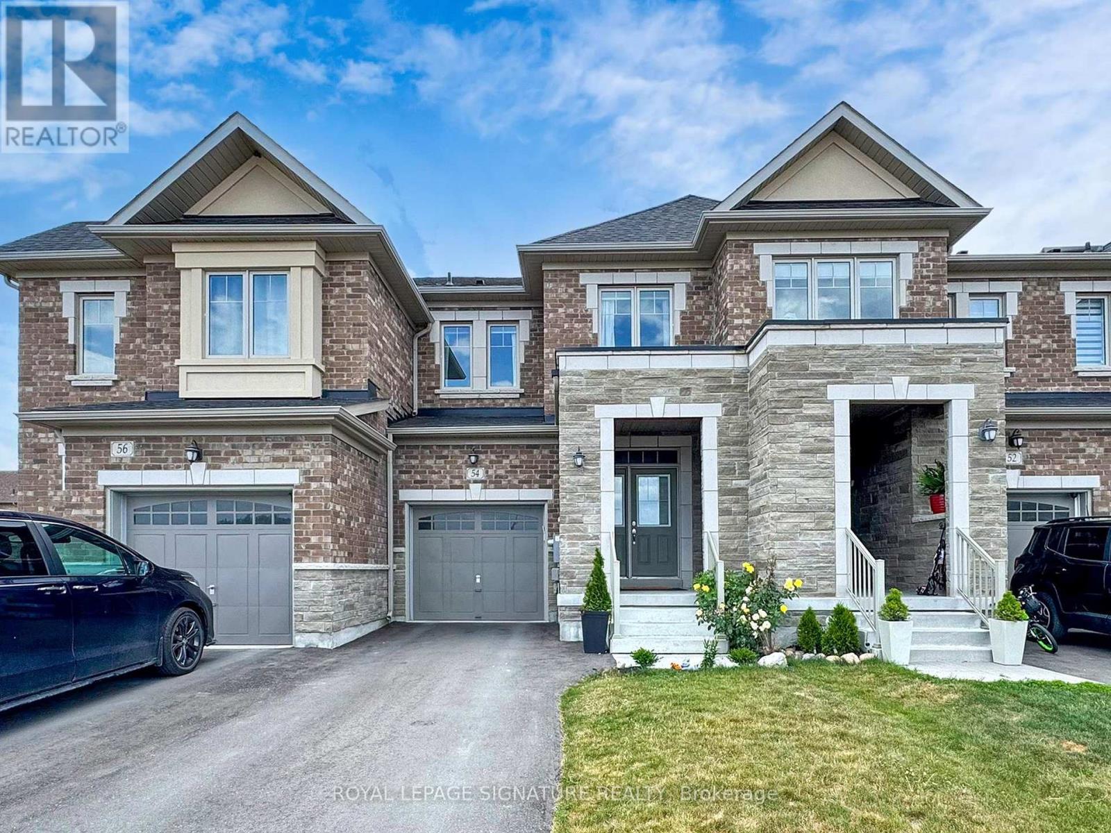 54 Tiberini Way, Bradford West Gwillimbury, Ontario  L3Z 4K3 - Photo 1 - N12366878