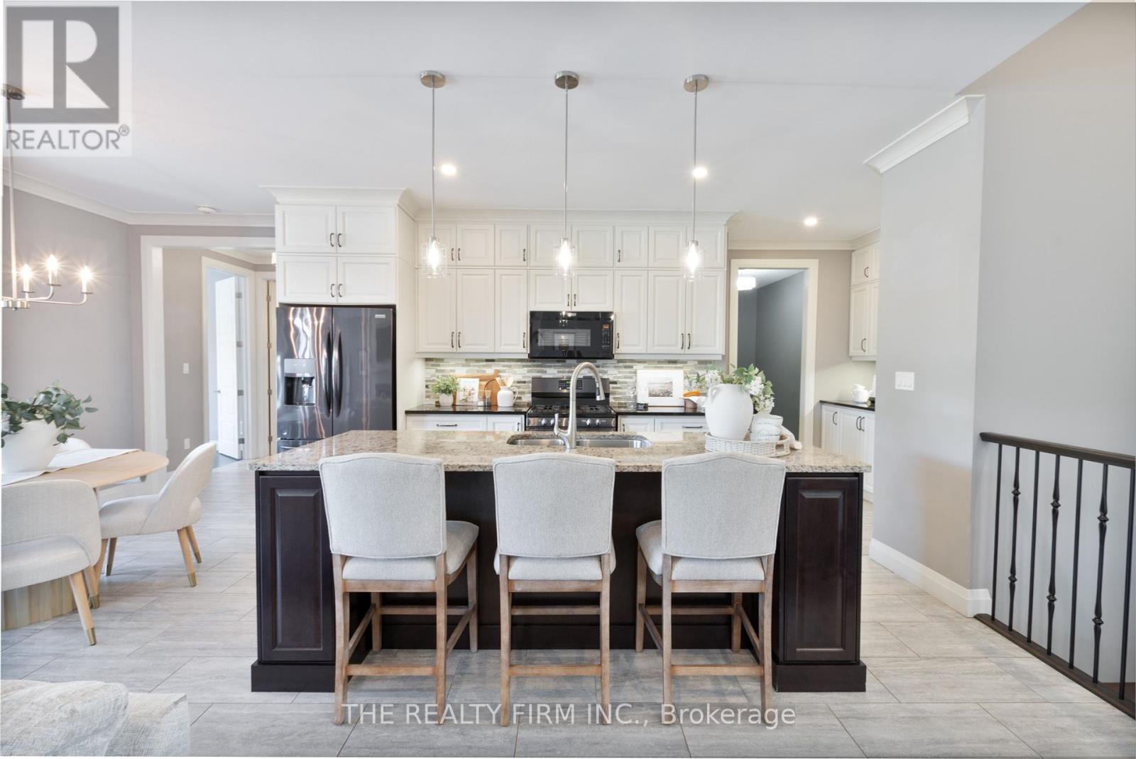 226 - 9861 Glendon Drive, Middlesex Centre, Ontario  N0L 1R0 - Photo 11 - X12366992