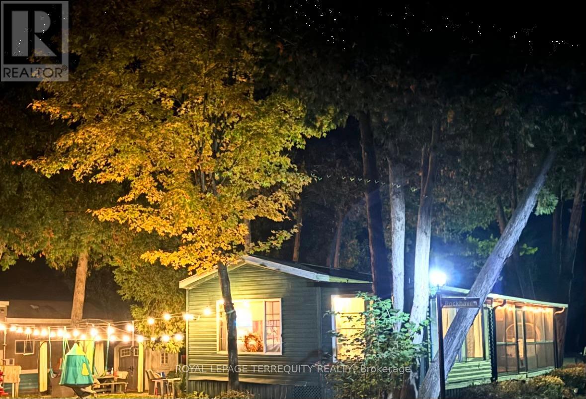 14a Rockhaven Street, Selwyn, Ontario  K0L 2H0 - Photo 15 - X12346125