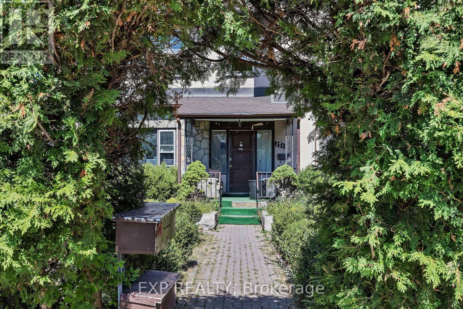 171 Daly Avenue, Ottawa, Ontario  K1N 6E8 - Photo 5 - X12366948