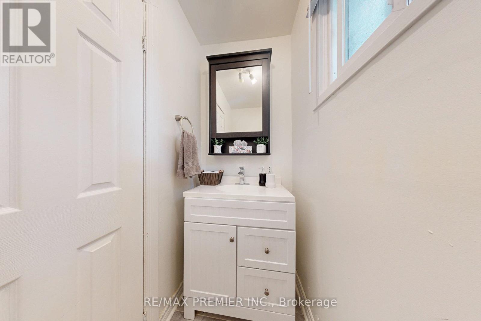 120 Ellerslie Road, Brampton, Ontario  L6T 4C3 - Photo 12 - W12366886