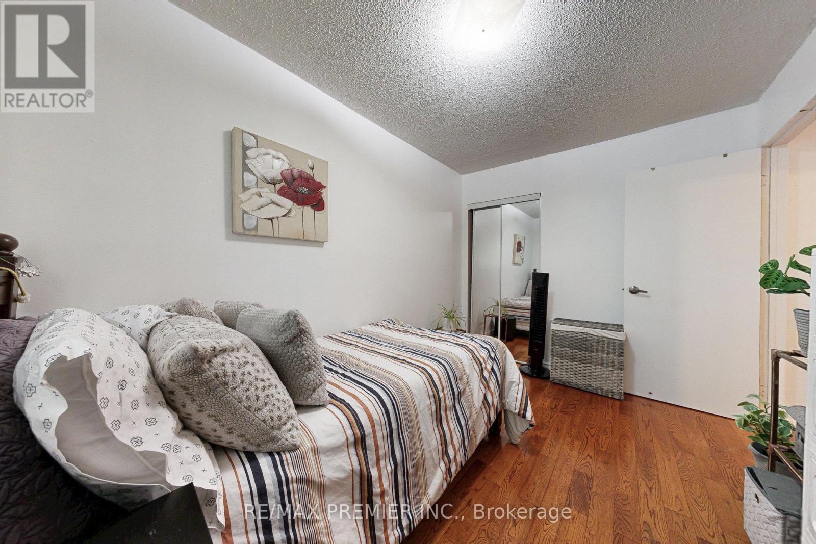 120 Ellerslie Road, Brampton, Ontario  L6T 4C3 - Photo 16 - W12366886