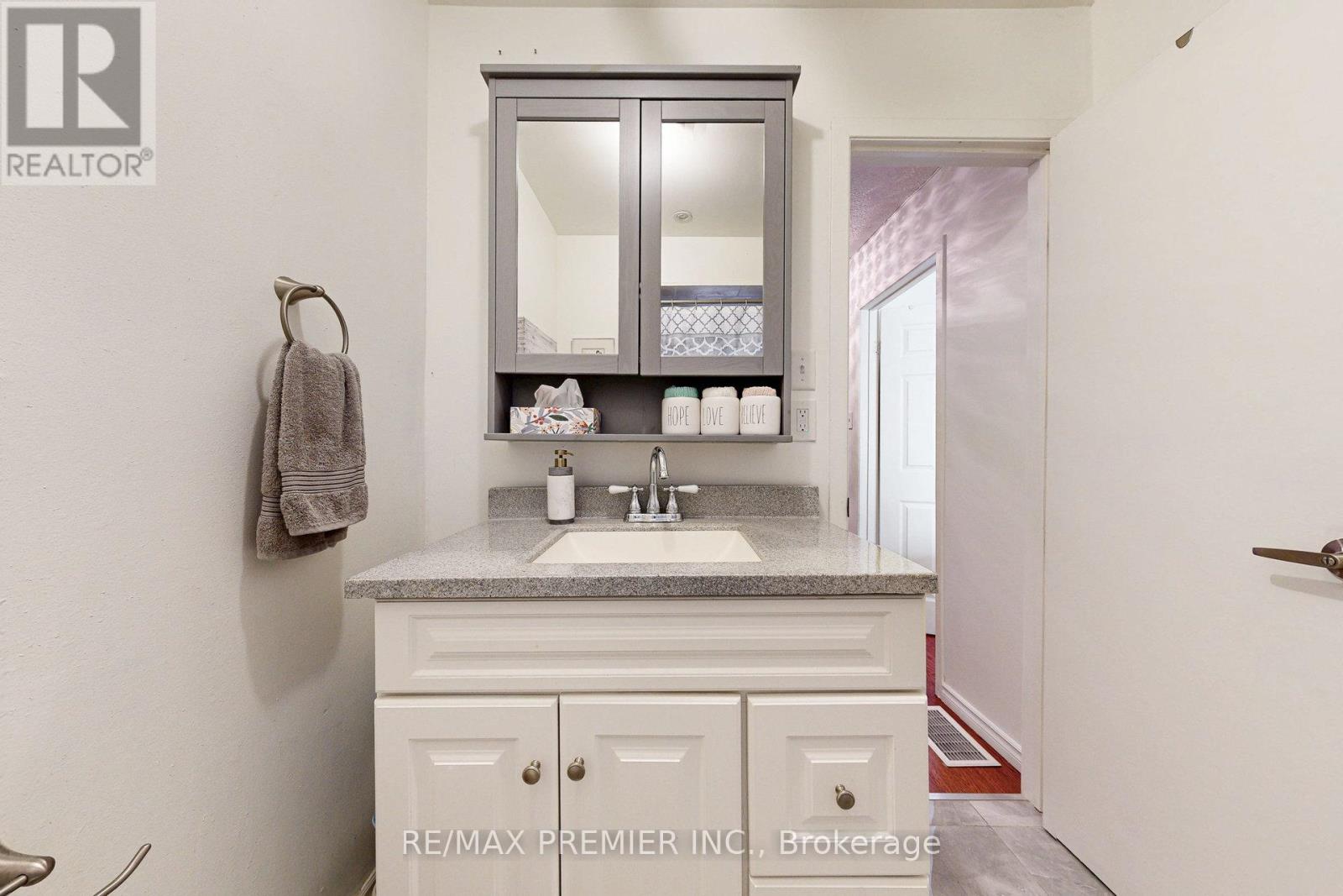 120 Ellerslie Road, Brampton, Ontario  L6T 4C3 - Photo 20 - W12366886