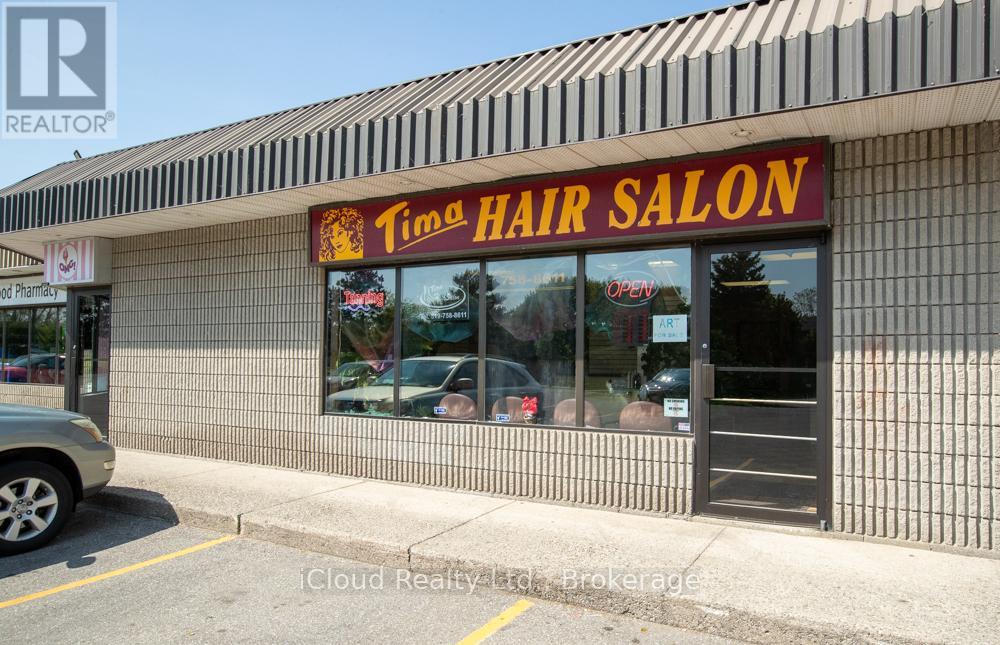 170 Brantwood Park, Brantford, Ontario  N3P 1N7 - Photo 2 - X12312518