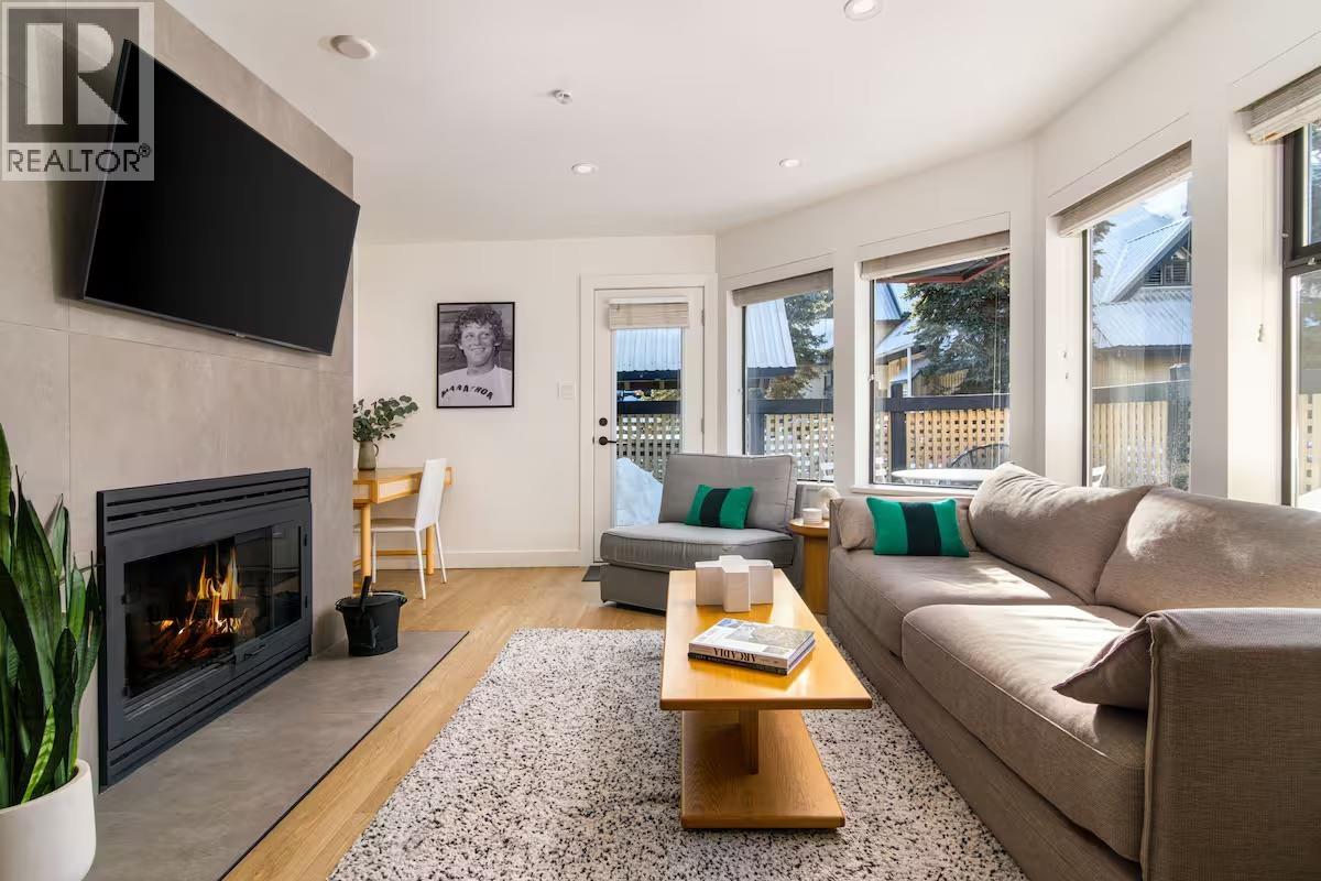 6411 Easy Street, Whistler, British Columbia  V8E 0C5 - Photo 39 - R3038791