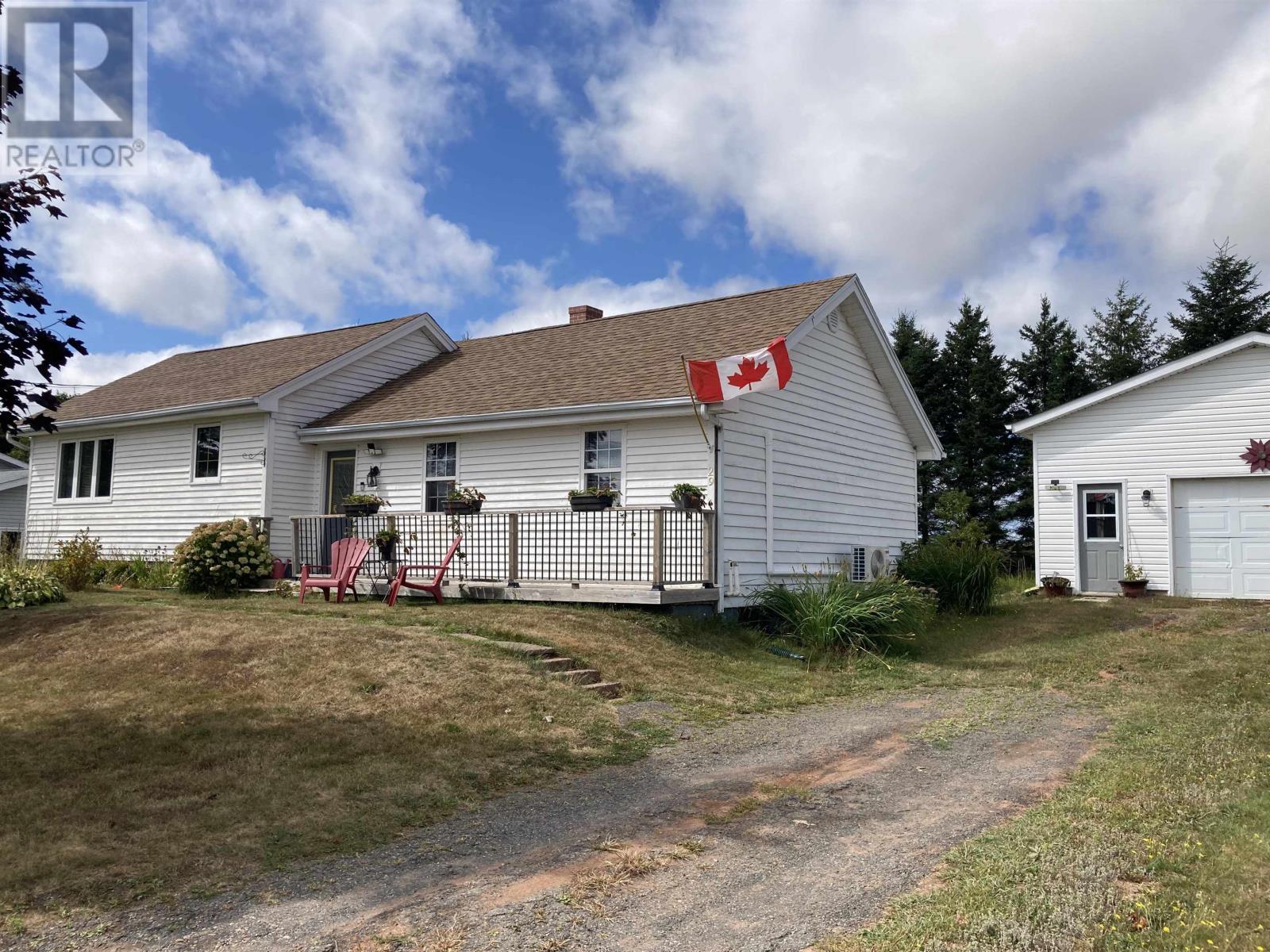 29 Amanda Drive, East Royalty, Prince Edward Island  C1C 0A1 - Photo 3 - 202521475