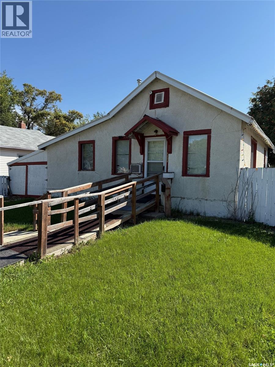 1202 108th STREET, North Battleford, Saskatchewan