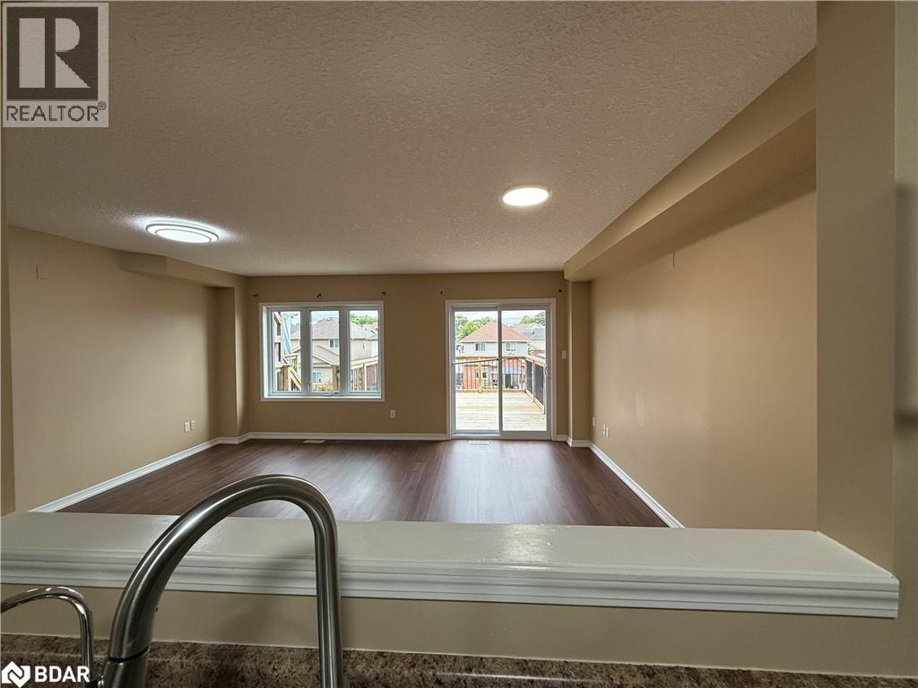 933 Zeller Crescent, Kitchener, Ontario  N2A 0C7 - Photo 12 - 40764069