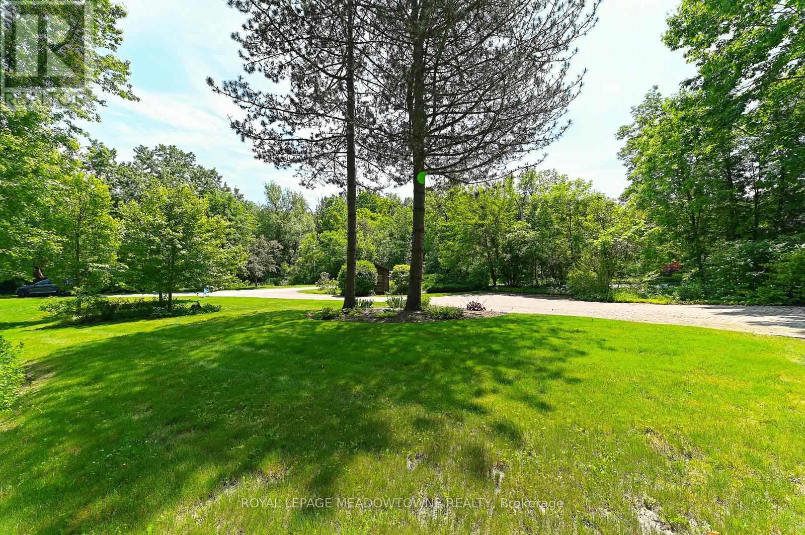 4 Ann Street, Halton Hills, Ontario  L7G 2V2 - Photo 42 - W12364570