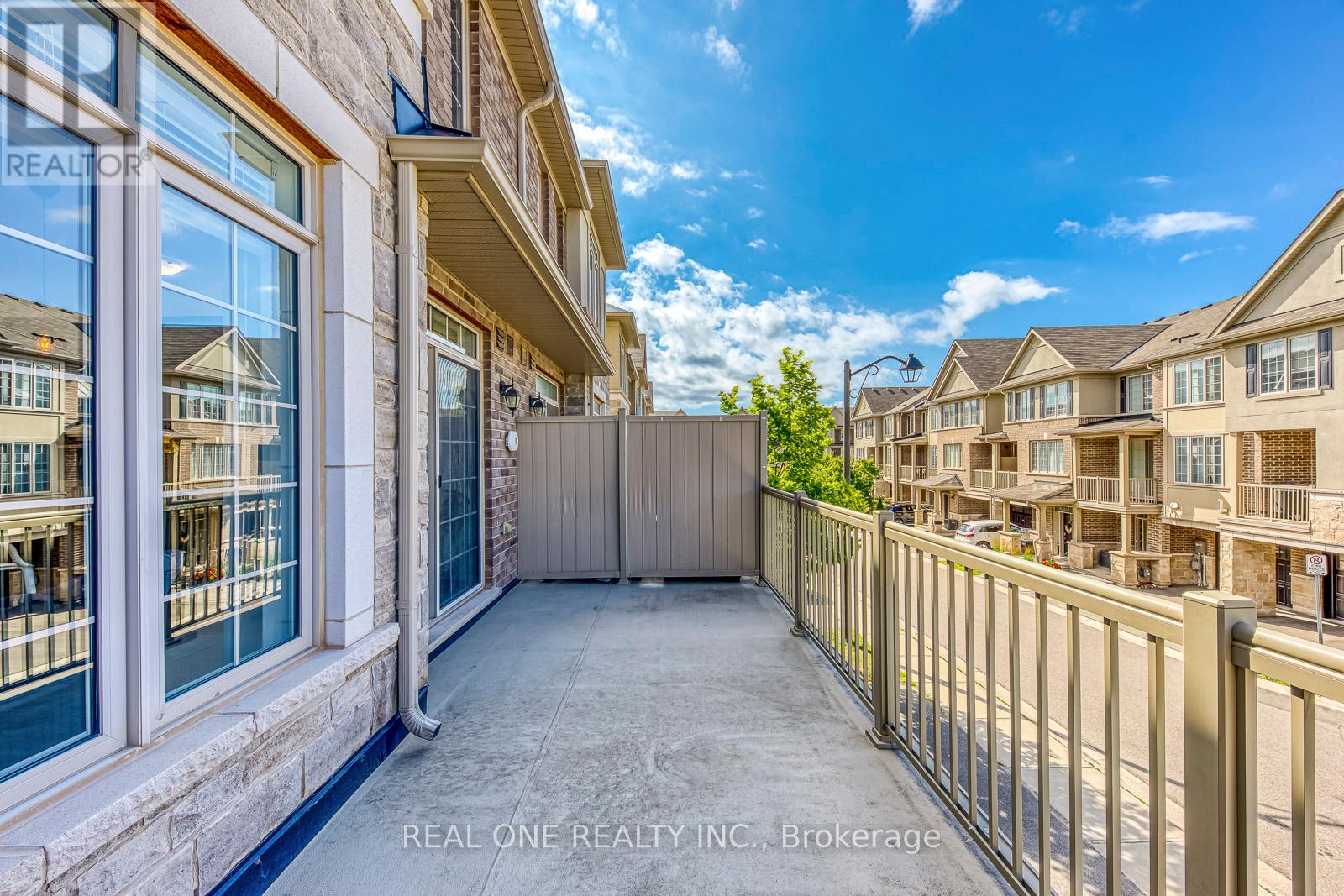 3116 Postridge Drive, Oakville, Ontario  L6H 0P9 - Photo 20 - W12366964
