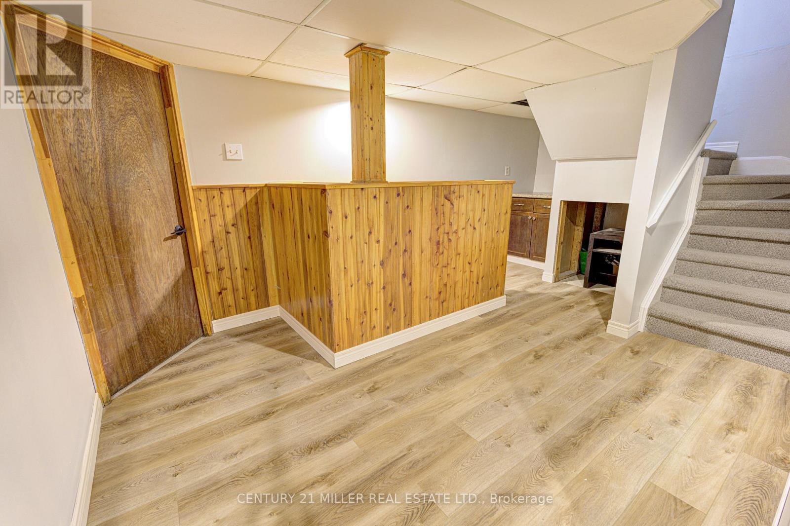 3045 Driftwood Drive, Burlington, Ontario  L7M 1X8 - Photo 32 - W12366978