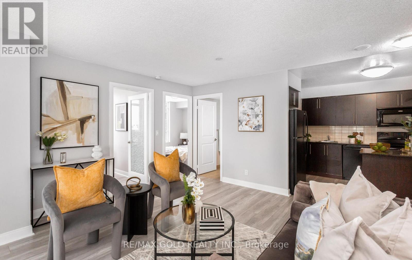 804 - 330 Burnhamthorpe Road, Mississauga, Ontario  L5R 1B8 - Photo 17 - W12367010