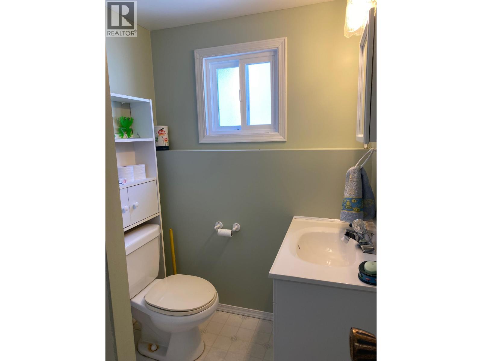 1768 First Street, Fruitvale, British Columbia  V0G 1L0 - Photo 29 - 10335244