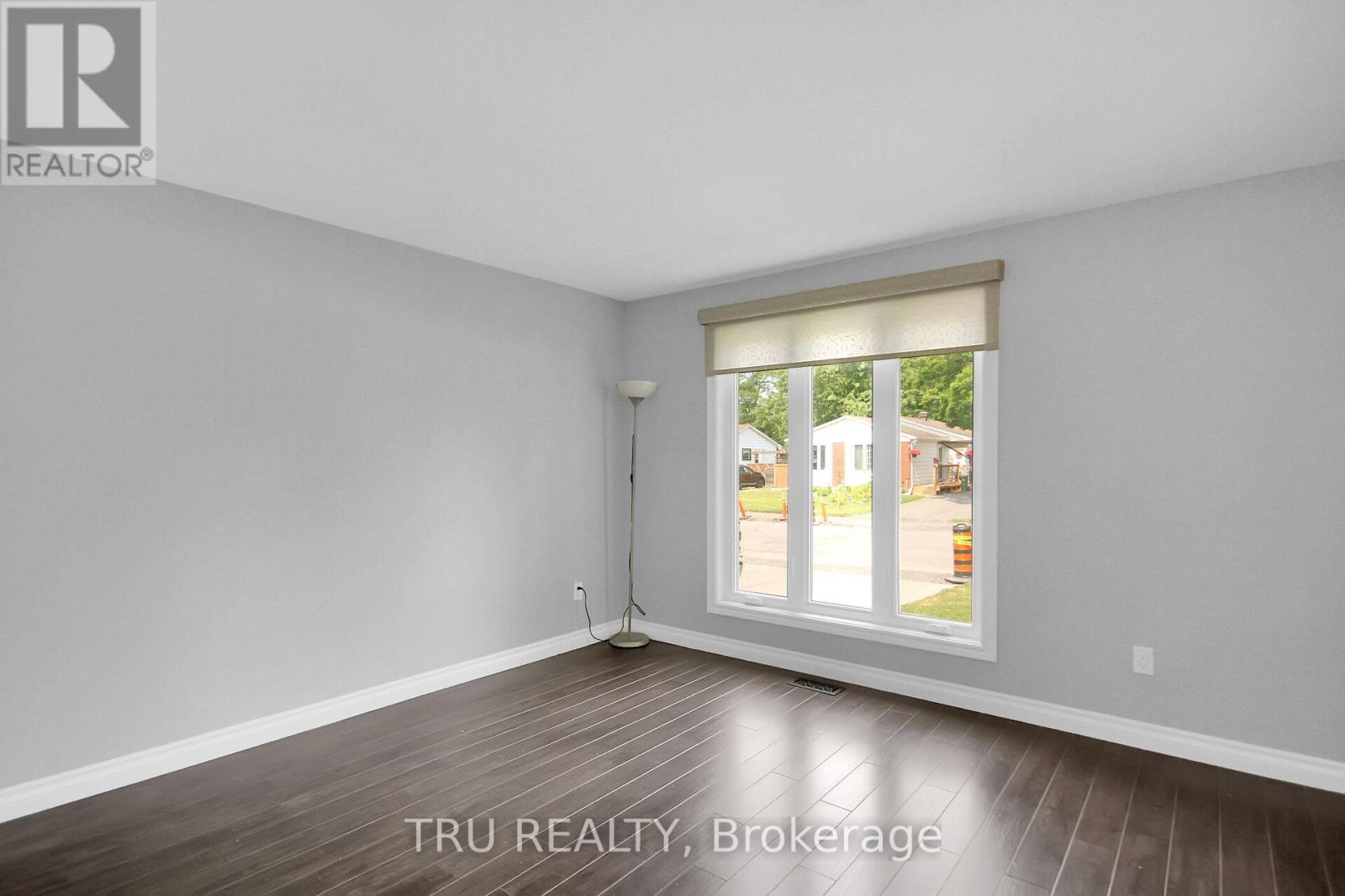 Property at 132 ROTHESAY DRIVE image 5
