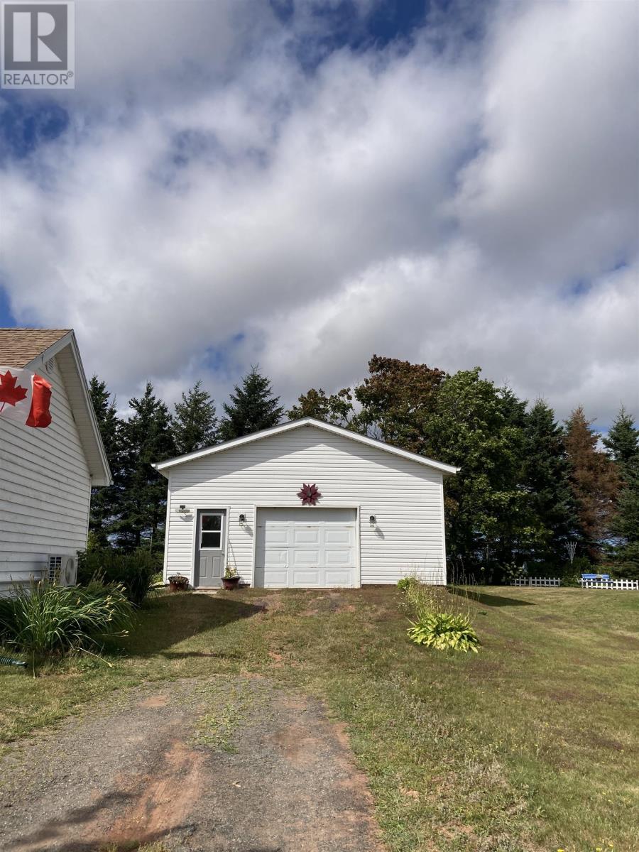 29 Amanda Drive, East Royalty, Prince Edward Island  C1C 0A1 - Photo 4 - 202521475