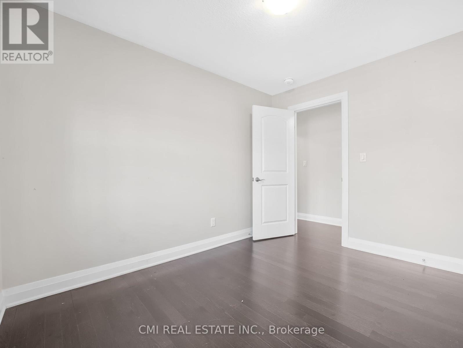150 Blair Creek Drive, Kitchener, Ontario  N2P 0C2 - Photo 27 - X12366959