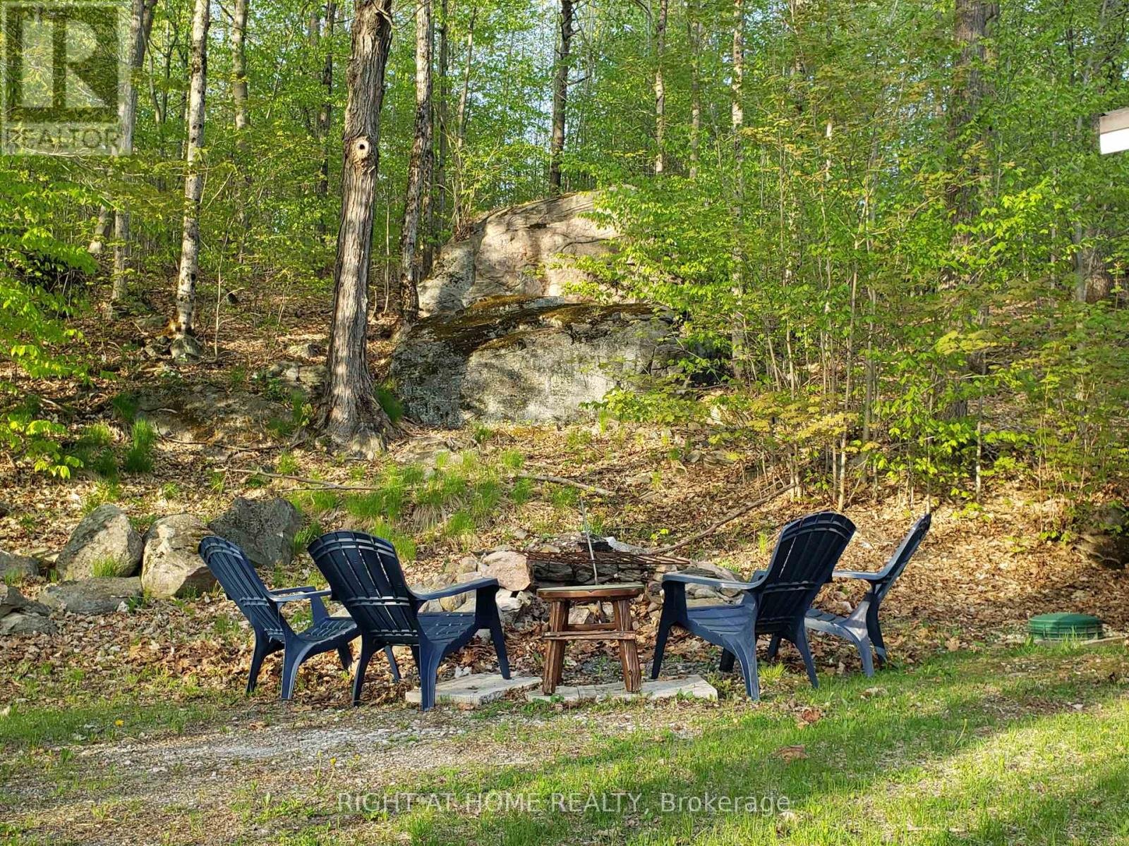 16366 HWY 35, Algonquin Highlands, Ontario